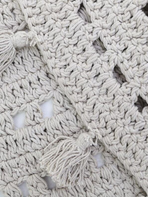 alfombra-infantil-crochet-gris-maminess-8