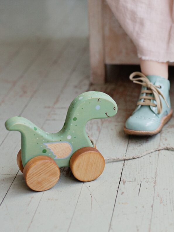 juguete-sostenible-madera-dinosaurio-maminess-4