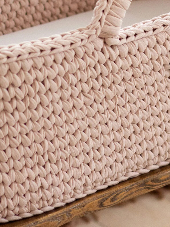 detalle-moises-crochet-rosa-nude