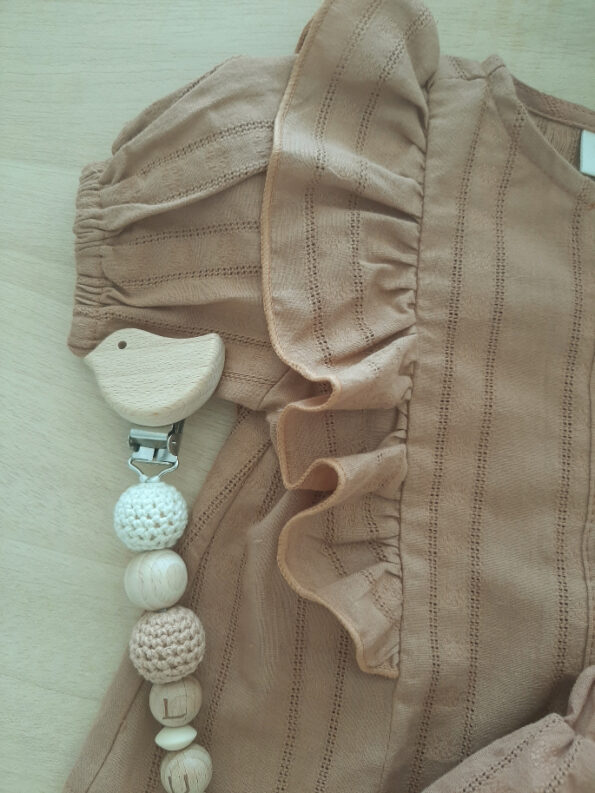 conjunto-bebe-organico-volantes-mocca-2