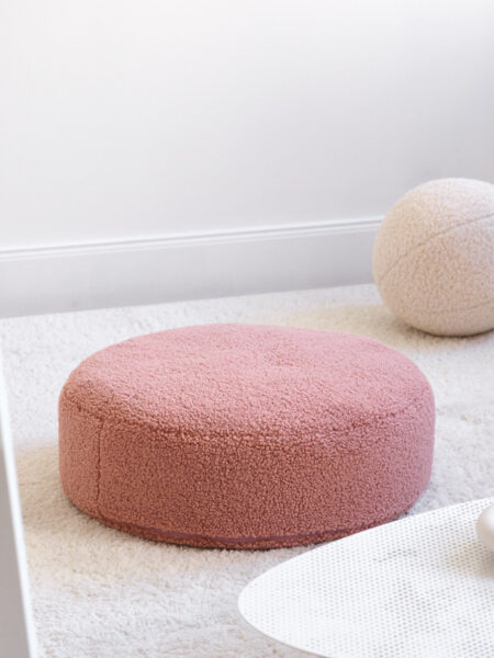 otomana-redonda-puf-infantil-peluche-rosa