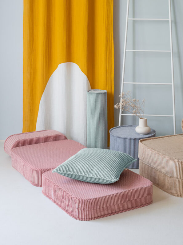 sillon-plegable-infantil-montessori-pana-rosa-1