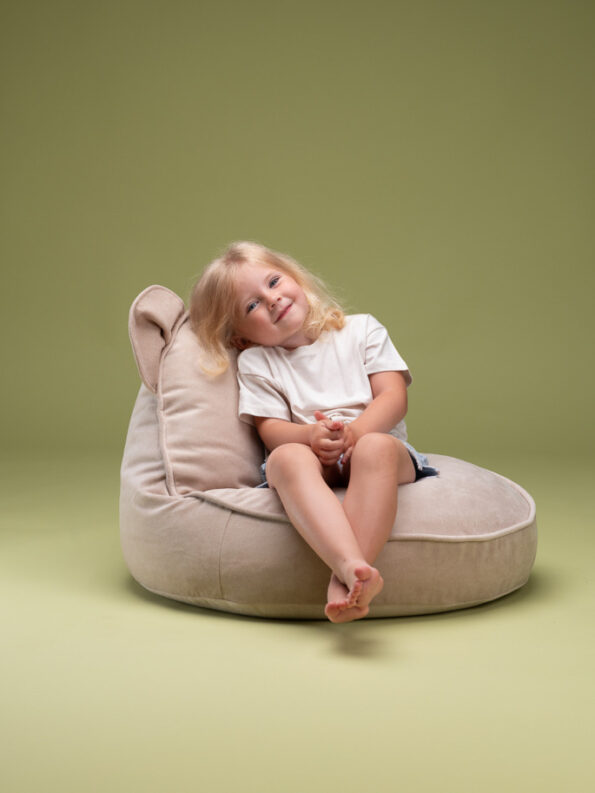 sillon-puf-infantil-oso-terciopelo-beige-6 (1)