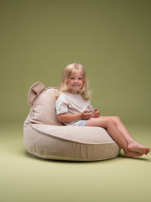sillon-puf-infantil-oso-terciopelo-beige-6