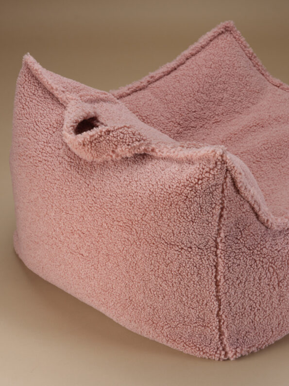 sillon-puf-infantil-peluche-rosa-8
