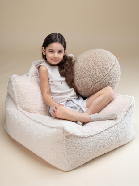 sillon-puf-peluche-crudo