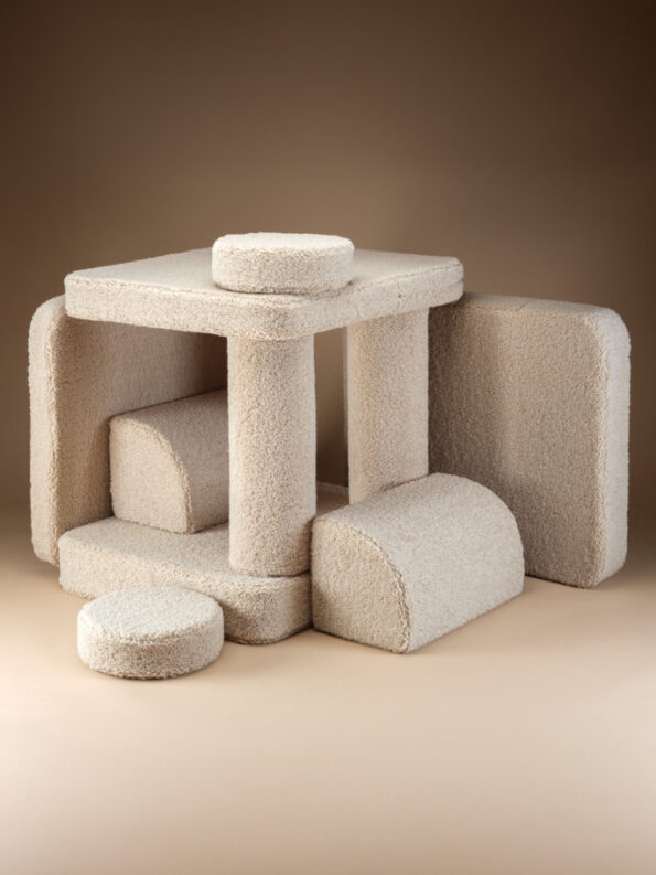 sofa-infantil-montesori-juego-peluche-beige-15