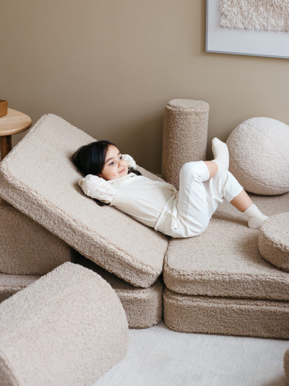 sofa-infantil-montesori-juego-peluche-beige-8