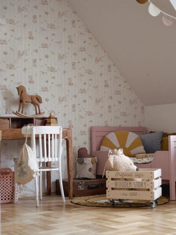 papel-pintado-infantil-rabbits-pink-rayas-rosa-1