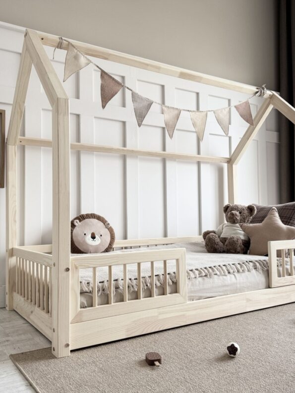 90×190-cama-casa-montessori-venecia-ec-s-patas-1